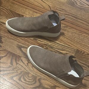Dolce Vita Tate Platform slip on sneakers